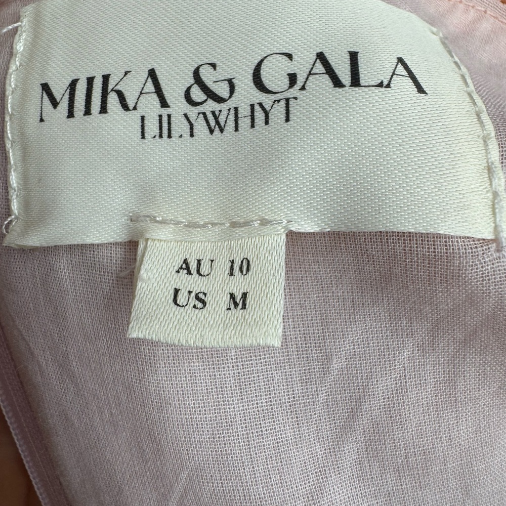 MILA & GALA - Picture 3 of 3